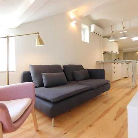 Romantic Nest For A Getaway At Downtown With Design Lisbona Esterno foto