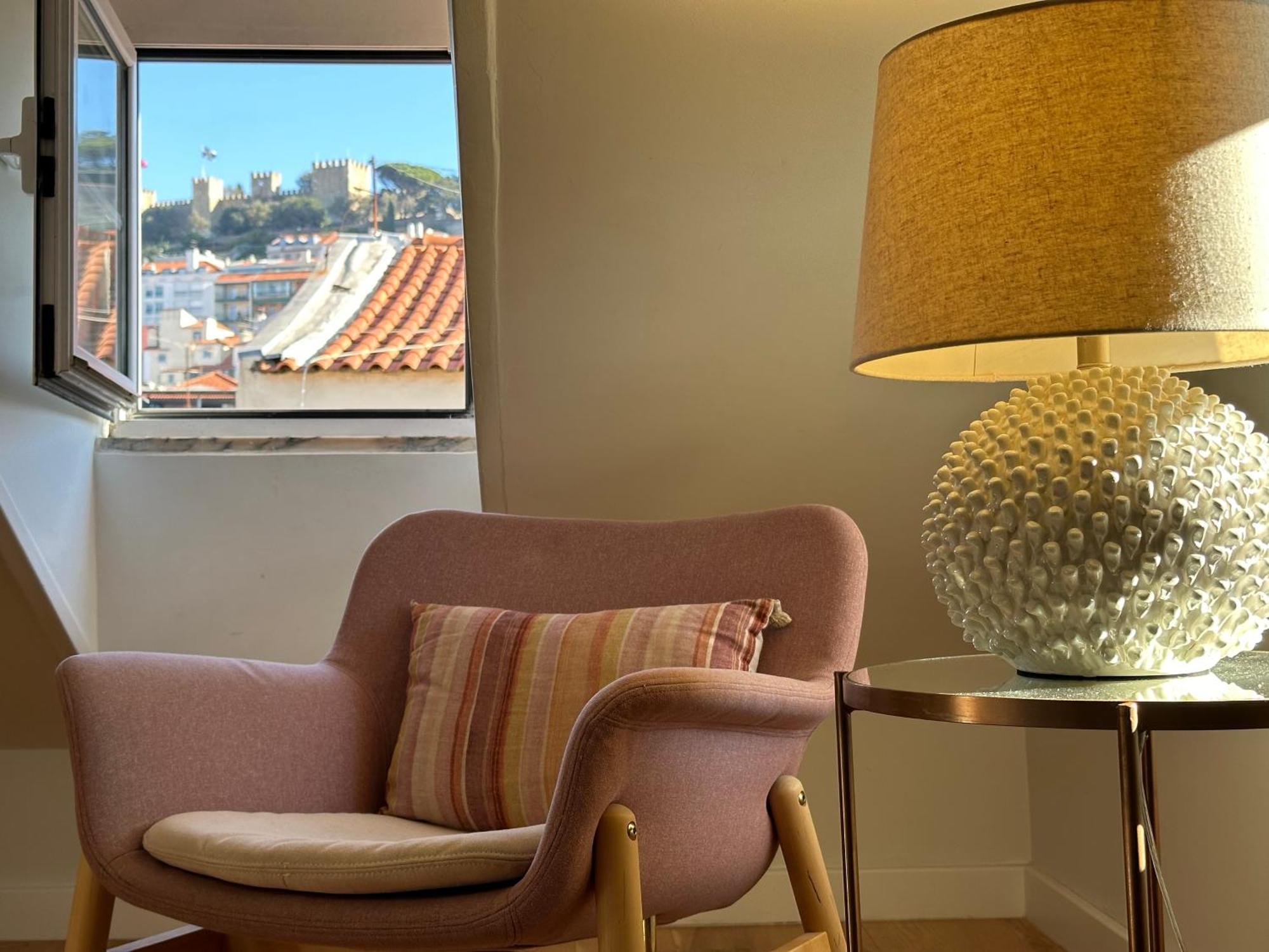 Romantic Nest For A Getaway At Downtown With Design Lisbona Esterno foto